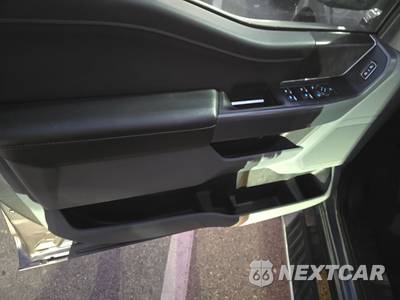 2023 Ford F-150 XLT Crew Cab Short Bed - zdjęcie 9 z 18 - miniatura