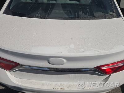 2017 Toyota Camry LE - zdjęcie 16 z 38 - miniatura