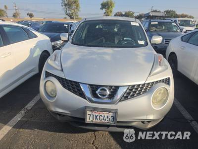 2016 Nissan JUKE SV - zdjęcie 2 z 53 - miniatura
