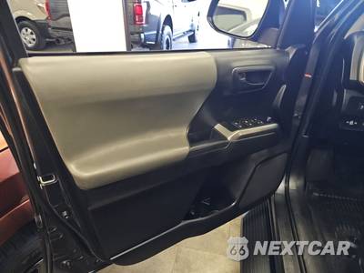2021 Toyota Tacoma SR5 Crew Cab Long Bed - zdjęcie 9 z 23 - miniatura