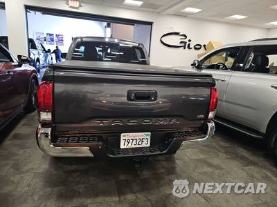 2021 Toyota Tacoma SR5 Crew Cab Long Bed - zdjęcie 5 z 23 - miniatura