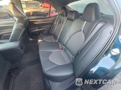 2019 Toyota Camry SE - zdjęcie 13 z 40 - miniatura