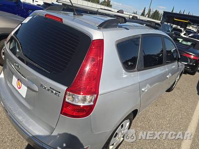 2010 Hyundai Elantra Touring GLS Wagon - zdjęcie 4 z 29 - miniatura