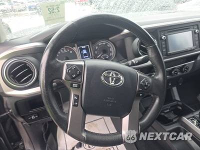 2016 Toyota Tacoma SR5 Crew Cab Medium Bed - zdjęcie 10 z 57 - miniatura