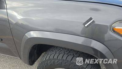 2016 Toyota Tacoma SR5 Crew Cab Medium Bed - zdjęcie 47 z 57 - miniatura