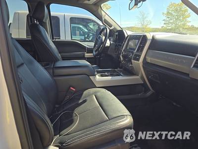 2021 Ford Super Duty F-350 Lariat Crew Cab Long Bed - zdjęcie 8 z 28 - miniatura