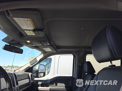 2021 Ford Super Duty F-350 Lariat Crew Cab Long Bed - zdjęcie 17 z 28 - miniatura