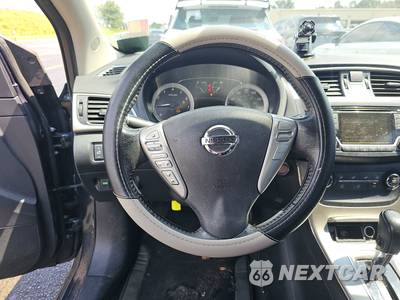 2015 Nissan Sentra SV - zdjęcie 10 z 44 - miniatura