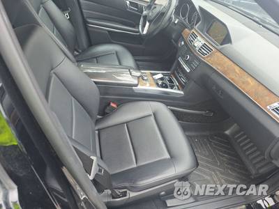 2016 Mercedes-Benz E 350 Luxury 4MATIC Sedan - zdjęcie 8 z 25 - miniatura