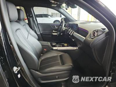 2022 Mercedes-Benz GLB 250 4MATIC - zdjęcie 8 z 35 - miniatura
