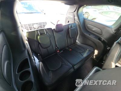 2025 Chrysler Pacifica Select 121.6" WB - zdjęcie 14 z 38 - miniatura