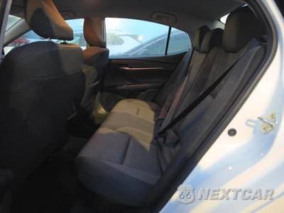 2025 Toyota Camry LE - zdjęcie 13 z 29 - miniatura