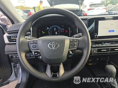 2026 Toyota Camry LE - zdjęcie 10 z 21 - miniatura
