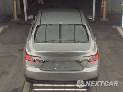 2025 Toyota Camry LE - zdjęcie 5 z 33 - miniatura