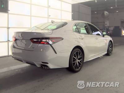2023 Toyota Camry SE - zdjęcie 4 z 30 - miniatura