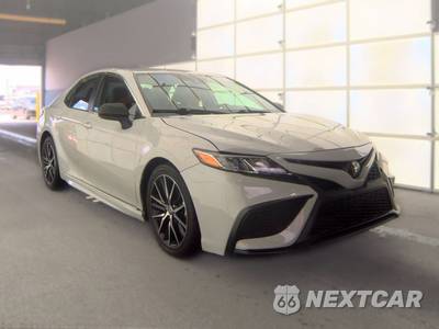 2023 Toyota Camry SE - zdjęcie 3 z 30 - miniatura