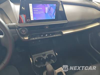 2025 Toyota Prius LE - zdjęcie 11 z 35 - miniatura