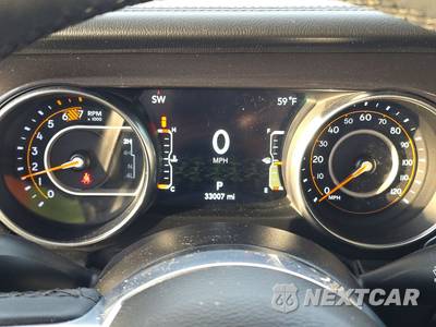 2023 Jeep Wrangler 4 Door Sahara Altitude - zdjęcie 12 z 24 - miniatura