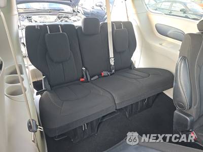 2023 Chrysler Voyager LX 121.6" WB - zdjęcie 14 z 36 - miniatura