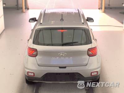 2025 Hyundai Venue SEL - zdjęcie 5 z 28 - miniatura