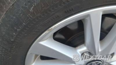 2025 Toyota Camry LE - zdjęcie 26 z 27 - miniatura