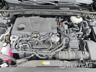 2025 Toyota Camry LE - zdjęcie 15 z 33 - miniatura