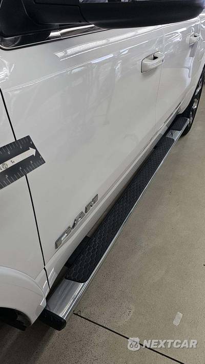2023 Ram 1500 Limited Longhorn Crew Cab Short Bed - zdjęcie 36 z 43 - miniatura