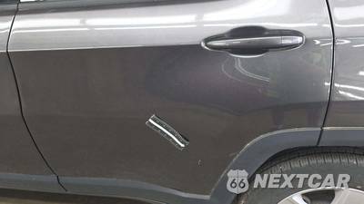 2022 Jeep Compass Latitude - zdjęcie 26 z 29 - miniatura