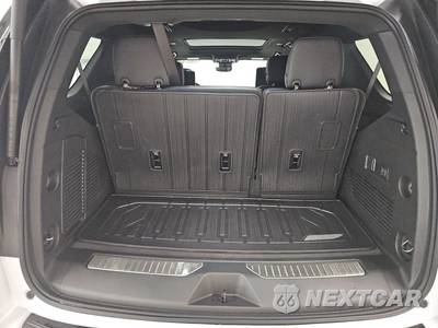 2026 GMC Yukon Denali Ultimate 5SB - zdjęcie 17 z 22 - miniatura