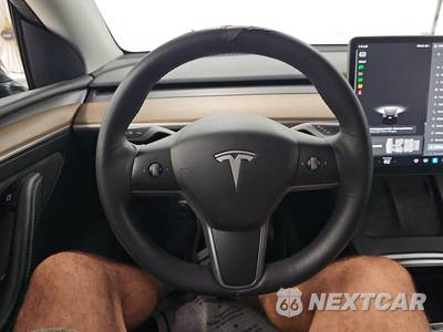2022 Tesla Model Y Long Range - zdjęcie 10 z 33 - miniatura