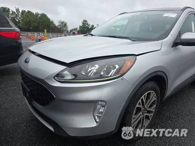 2020 Ford Escape SEL - zdjęcie 2 z 29 - miniatura