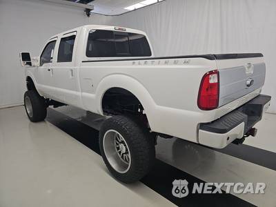 2016 Ford Super Duty F-250 Platinum Crew Cab Medium Bed - zdjęcie 6 z 26 - miniatura