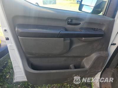 2020 Nissan NV2500 HD Cargo SV High Roof 146.1" WB - zdjęcie 9 z 41 - miniatura