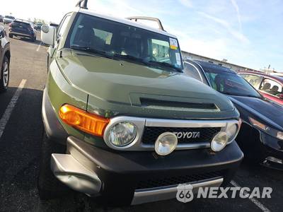 2011 Toyota FJ Cruiser w/Rear Doors - zdjęcie 2 z 32 - miniatura
