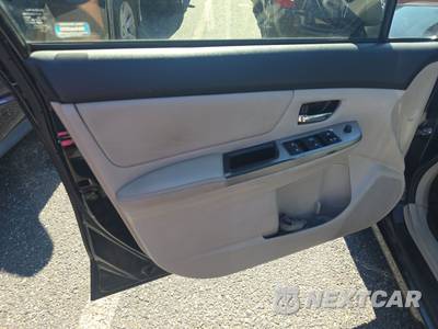2015 Subaru Impreza 5-Door 2.0i Limited Hatchback - zdjęcie 9 z 36 - miniatura
