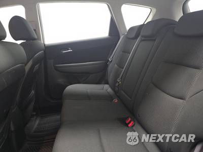 2009 Hyundai Elantra Touring Wagon - zdjęcie 13 z 35 - miniatura
