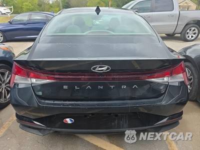 2021 Hyundai Elantra SEL - zdjęcie 5 z 21 - miniatura