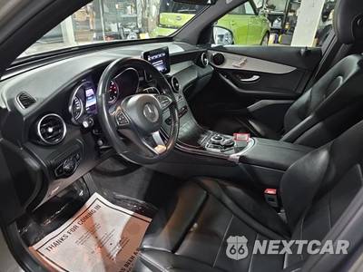 2019 Mercedes-Benz GLC 300 4MATIC - zdjęcie 13 z 23 - miniatura