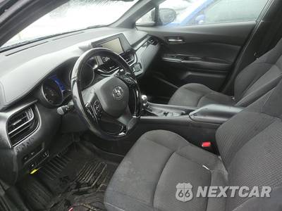 2018 Toyota C-HR XLE Premium - zdjęcie 7 z 26 - miniatura