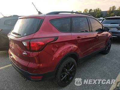 2019 Ford Escape SE - zdjęcie 4 z 42 - miniatura