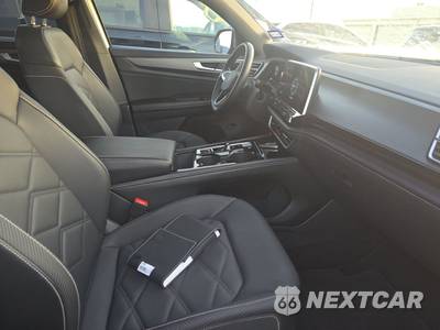 2024 Volkswagen Atlas Cross Sport 2.0T SE w/Technology - zdjęcie 8 z 24 - miniatura