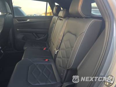 2024 Volkswagen Atlas Cross Sport 2.0T SE w/Technology - zdjęcie 13 z 24 - miniatura
