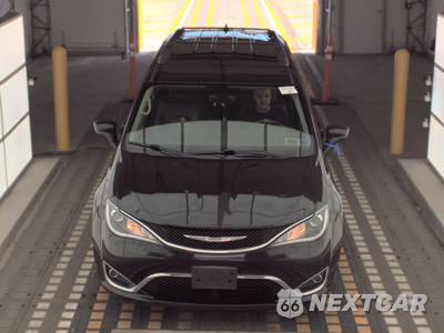 2018 Chrysler Pacifica Touring L 121.6" WB - zdjęcie 2 z 40 - miniatura
