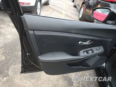 2021 Nissan Sentra SV - zdjęcie 9 z 22 - miniatura