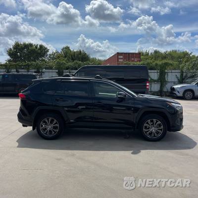 2022 Toyota RAV4 Hybrid XLE Premium - zdjęcie 5 z 27 - miniatura