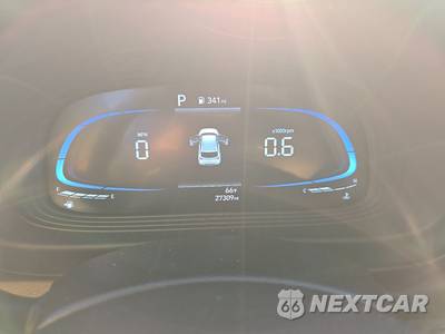 2025 Hyundai Venue SEL - zdjęcie 12 z 20 - miniatura