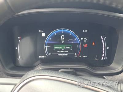2026 Toyota Corolla Cross LE - zdjęcie 12 z 28 - miniatura