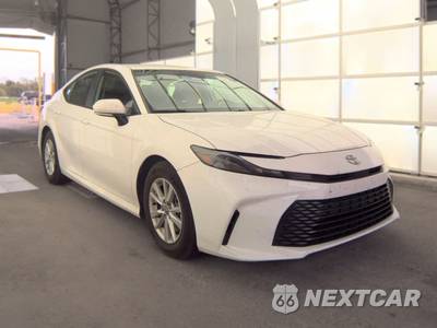 2026 Toyota Camry LE - zdjęcie 3 z 23 - miniatura