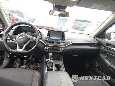 2025 Nissan Altima SV - zdjęcie 11 z 27 - miniatura