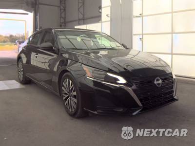 2025 Nissan Altima SV - zdjęcie 3 z 27 - miniatura